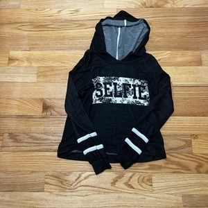 Women’s long sleeve tee